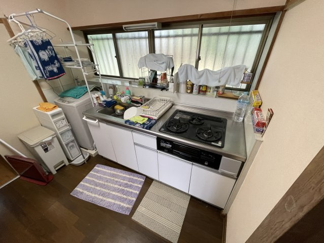 上布施　中古戸建　2棟のキッチン
