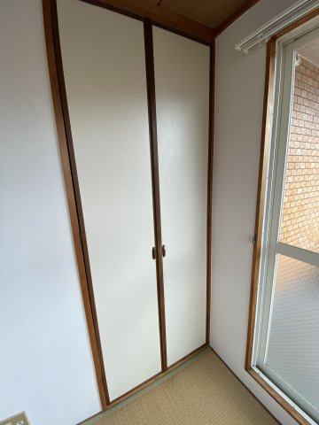 清水丘マンションの収納|収納豊富です