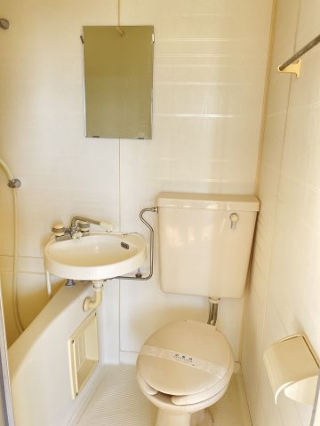 清水丘マンションの洗面所|同施工イメージ