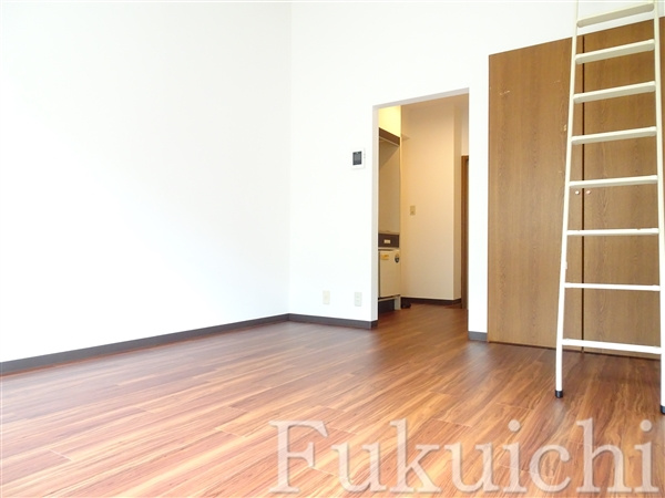 アネックス鷹番の居間・リビング