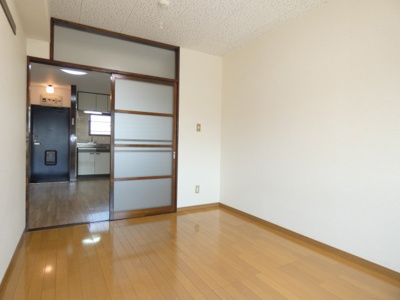 【洋室】 | サンシャインヒル