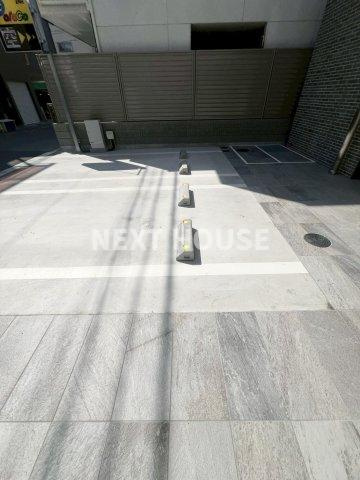 Broad阿倍野阪南町Residenceの駐車場