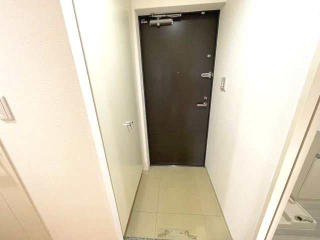 ルクレ阿波座レジデンスの玄関|イメージとして同マンション他部屋を表示しています