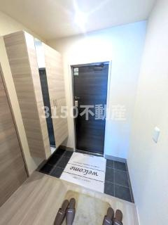 ワイズヴィラ岐南WESTの玄関