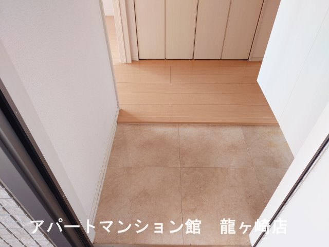 ユーチャリスの玄関