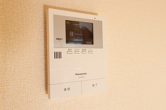 アクシス真鍋のセキュリティ|モニタ付きインターホン