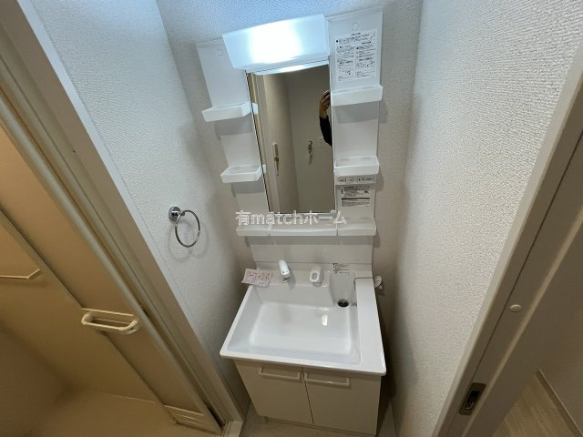 アルカンシェルコート緑橋の洗面所