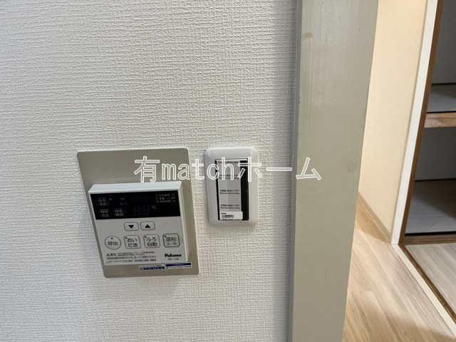 テン・フォーティのその他