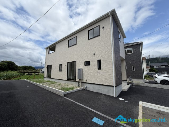 秦野市東田原第11　新築戸建　全4棟2号棟