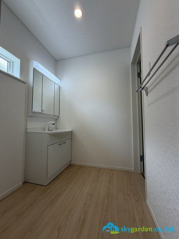 秦野市東田原第11　新築戸建　全4棟2号棟の脱衣所