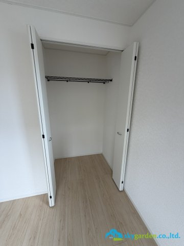 秦野市東田原第11　新築戸建　全4棟2号棟の収納