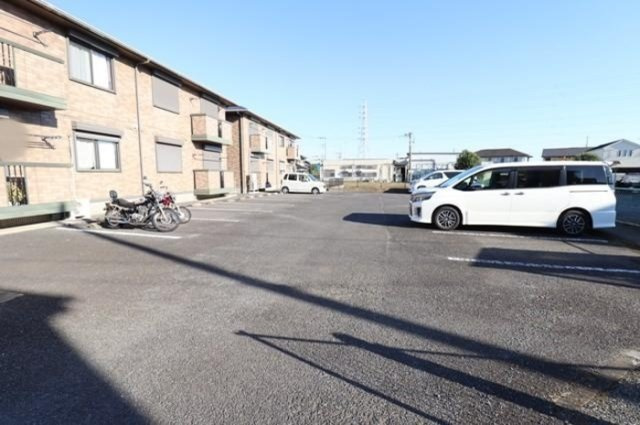 パストラーレ Ａ・Ｂの駐車場|駐車場