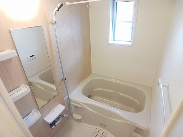 さくらクレッセルの浴室