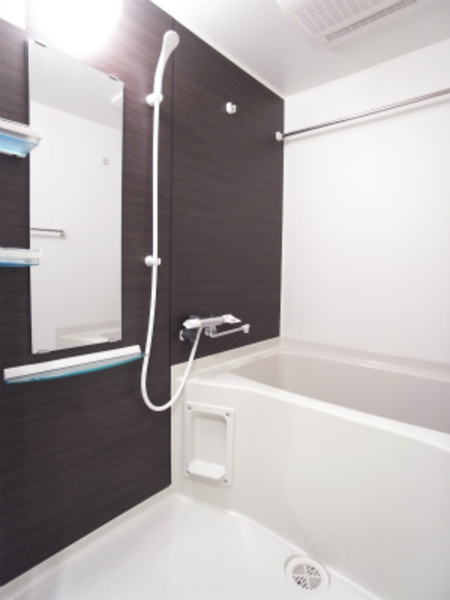 リブリ・両国の浴室