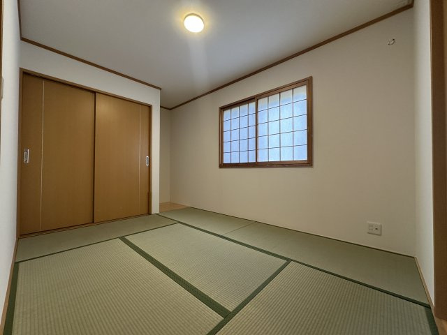 神戸市西区桜が丘西町２丁目戸建の和室