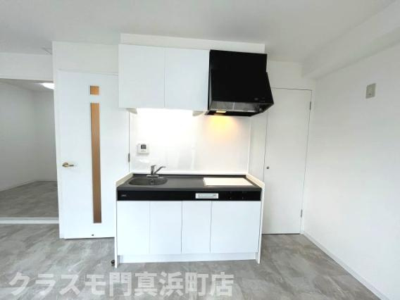 サムティ新大阪WESTのキッチン|(参考)同マンション同間取り他部屋の写真