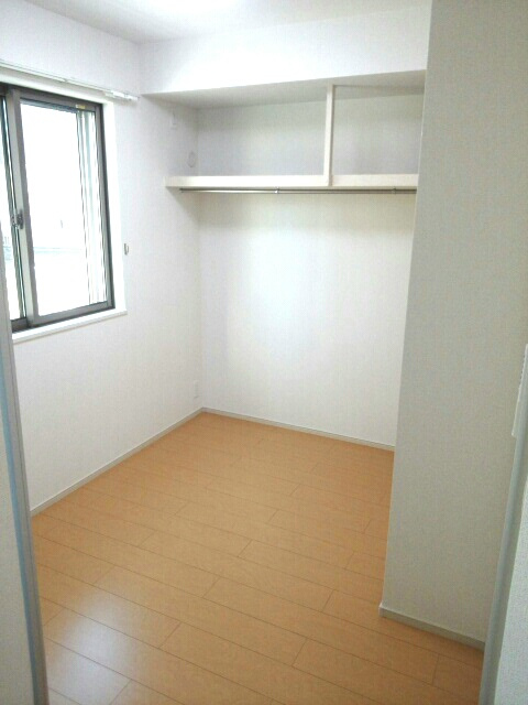 ルミエール　コートの寝室|居室・リビング