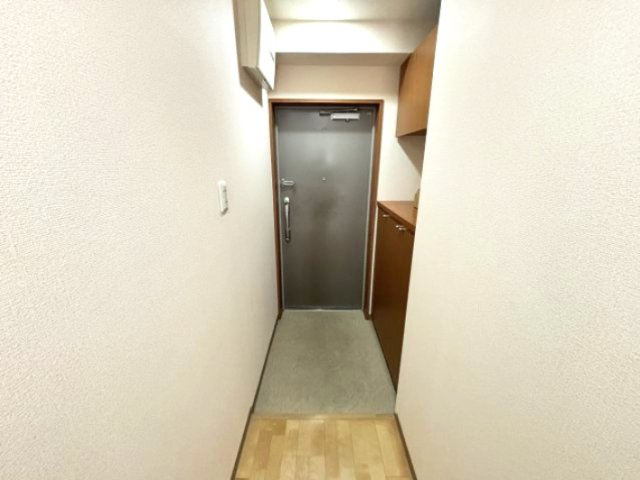 ラフィーネ御影の玄関
