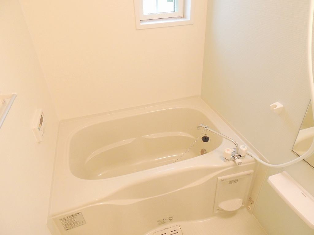 カーサ・ラフレシールＢの浴室|バス