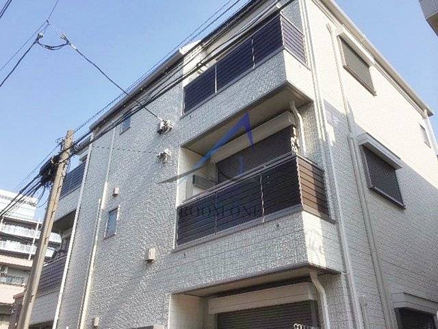 シャーメゾンスリー