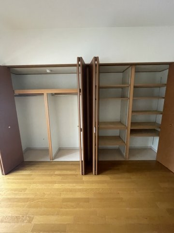 セントアミール南久宝寺の収納