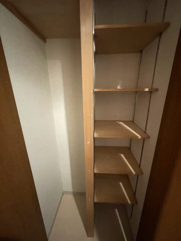 セントアミール南久宝寺の収納