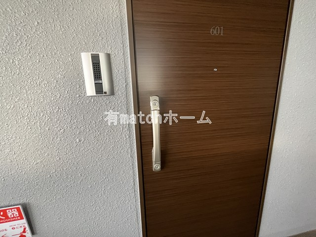 スプランディッド天王寺SOUTH　南百済小学校区の玄関