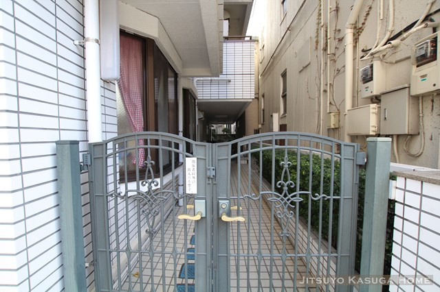 【エントランス】