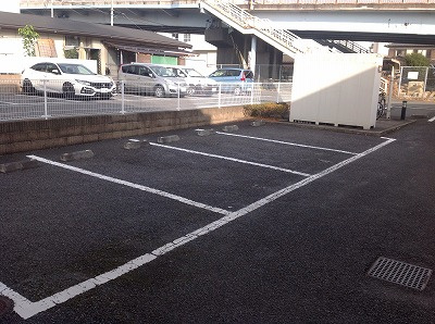 レオパレスNEMOTOの駐車場|画像9