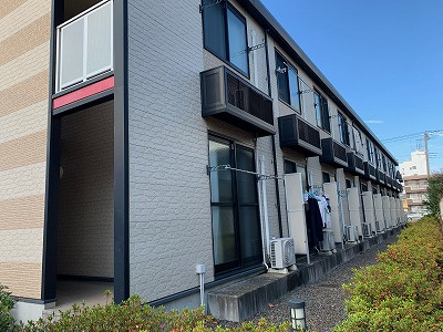 レオパレスフローラのバルコニー