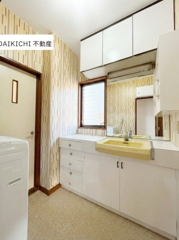 【洗面所】 | 川越市川鶴3丁目　中古戸建