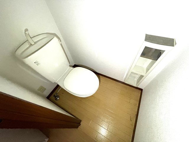 パレスグランメール　B棟のトイレ