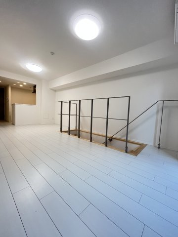 GRAN PASEO  三宿の居間・リビング