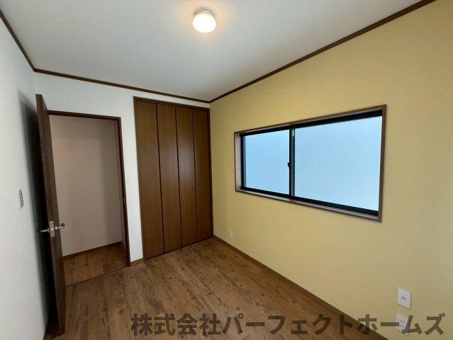 東香里3丁目戸建の洋室|スタンダードな洋室です