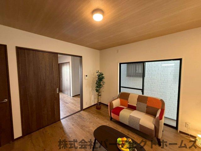 東香里3丁目戸建の居間・リビング|居間です