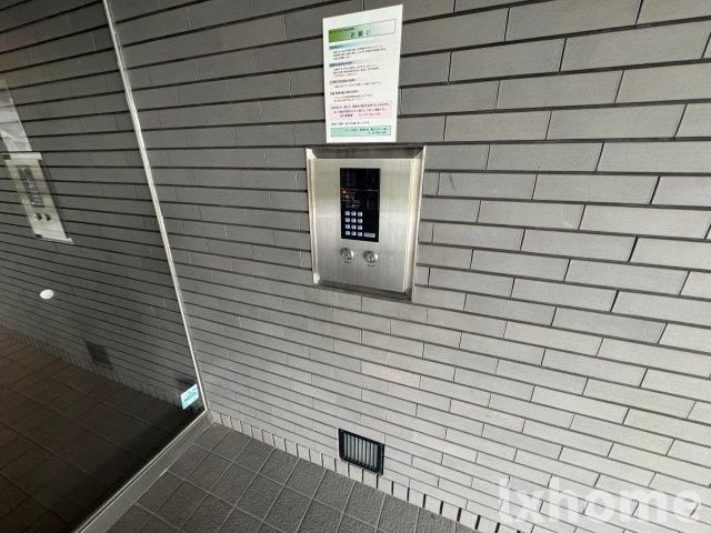 ソアールのエントランス|建物の内部です