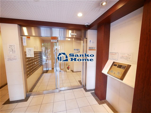 プレール・ドゥーク文京本駒込のエントランス