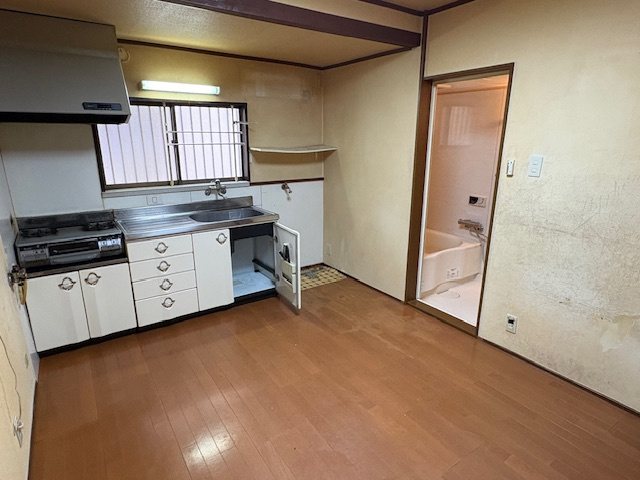 【キッチン】 | 豊中市庄本町4丁目【テラスハウス】