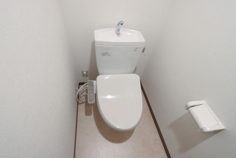 ルネスラシェーズ Iのトイレ