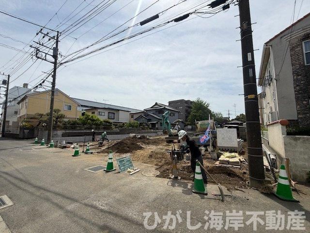 平塚市田村１丁目　売地　全5区画の区画図|4月18日撮影　造成工事中　現地外観