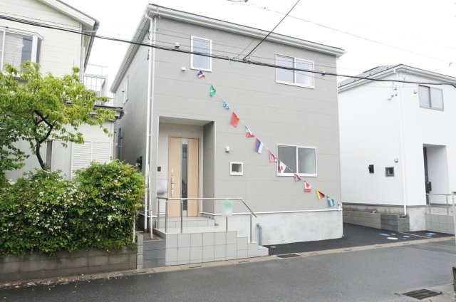 草加市谷塚町 新築分譲住宅 全2棟 1号棟の外観