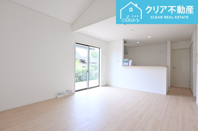 【居間・リビング】 | 前橋市粕川町新屋第1　クレイドルガーデン | 家族揃っての食事が楽しくなる広々としたダイニング♪