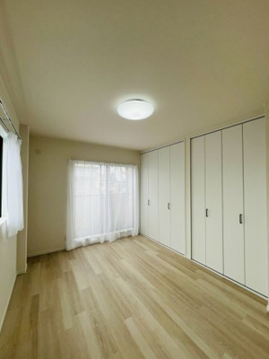 【洋室】 | 鶴見区安田３丁目中古戸建 | 洋室（約6.75帖）