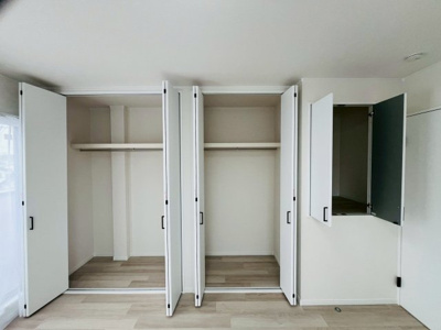 【収納】 | 鶴見区安田３丁目中古戸建 | 洋室（約6.75帖）