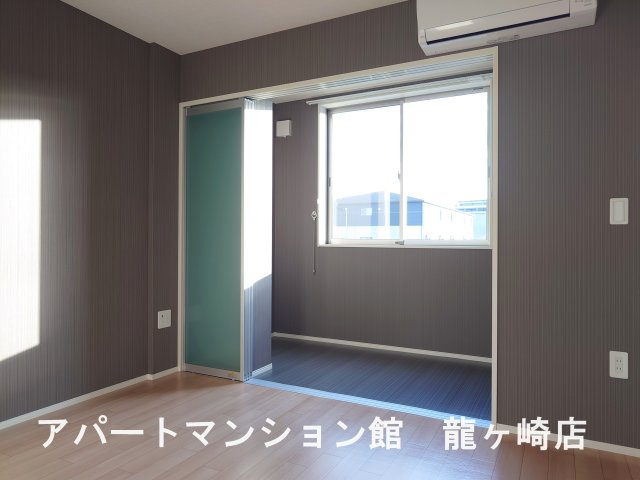 collineの居間・リビング