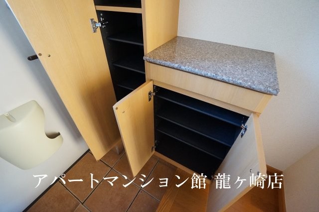 グリシーヌ・パレⅡＡ棟の収納