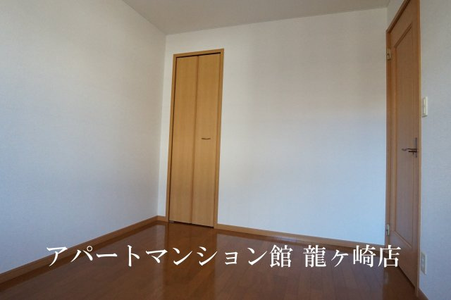 グリシーヌ・パレⅡＡ棟の寝室