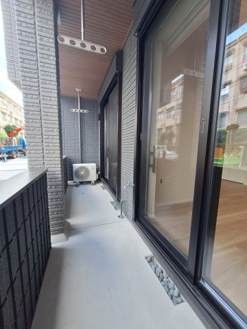(シニア限定)Calme　eastのバルコニー