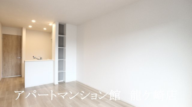 リリア・ヴィレⅡの居間・リビング