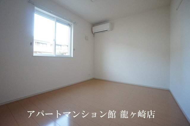 ラフィーネの寝室